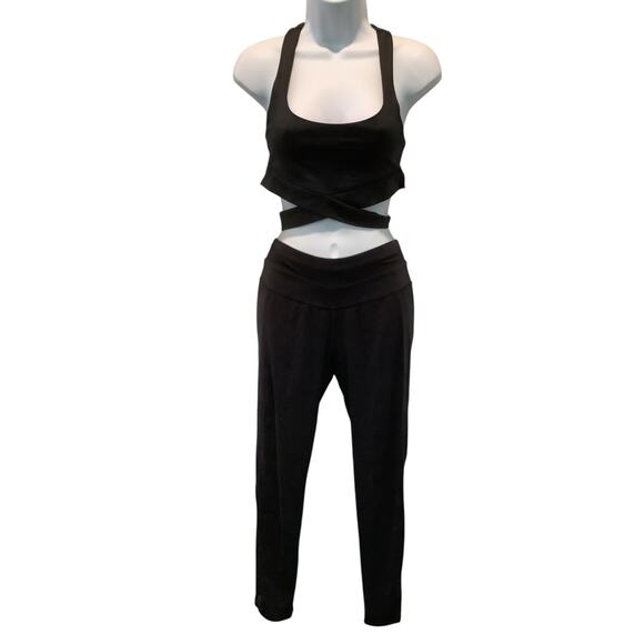 MANDUKA 2 PC BLACK ACTIVEWEAR SET WRAP BAND SPORT BRA S BOTTOM M - Picture 1 of 12